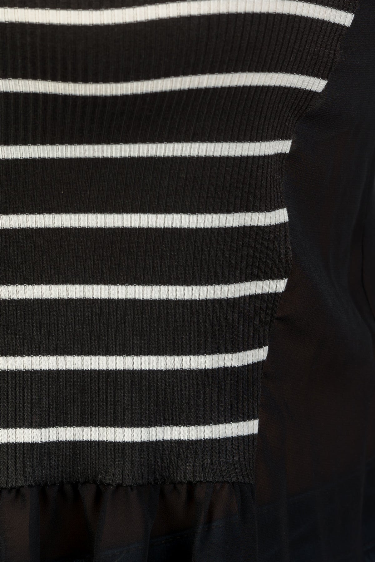 Ladies fashion plus size 3/4 sleeve stripe front top with mesh detail