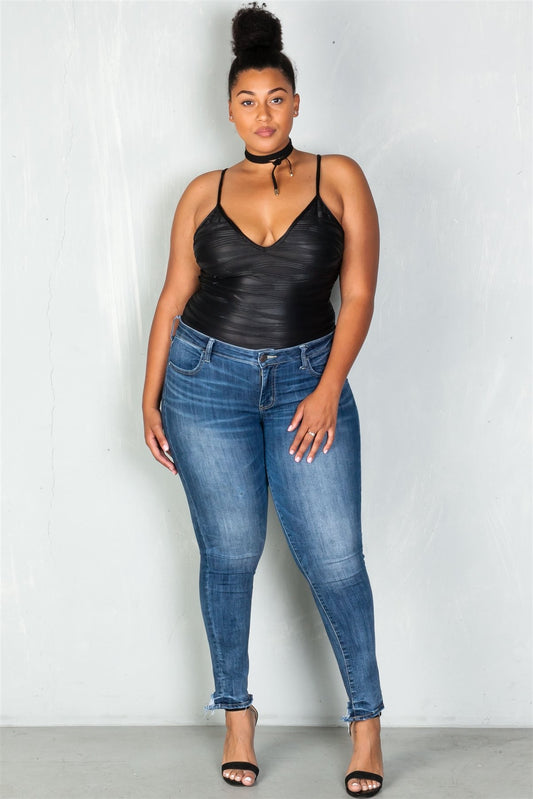Ladies fashion plus size v neckline black textured bodysuit