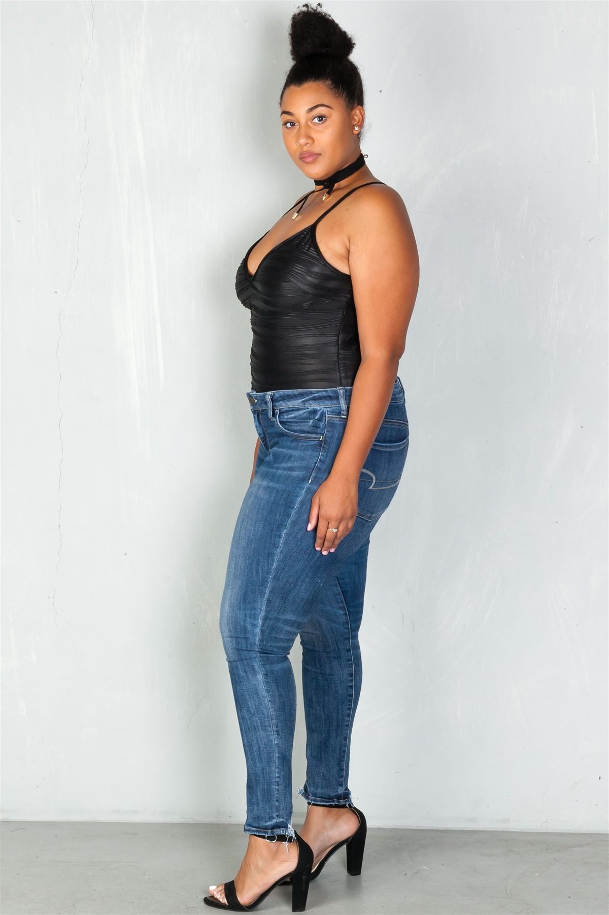 Ladies fashion plus size v neckline black textured bodysuit