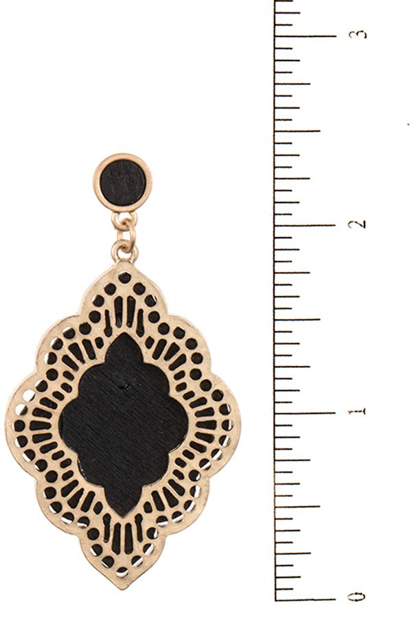 Ladies moroccan cut out orante dangle earring
