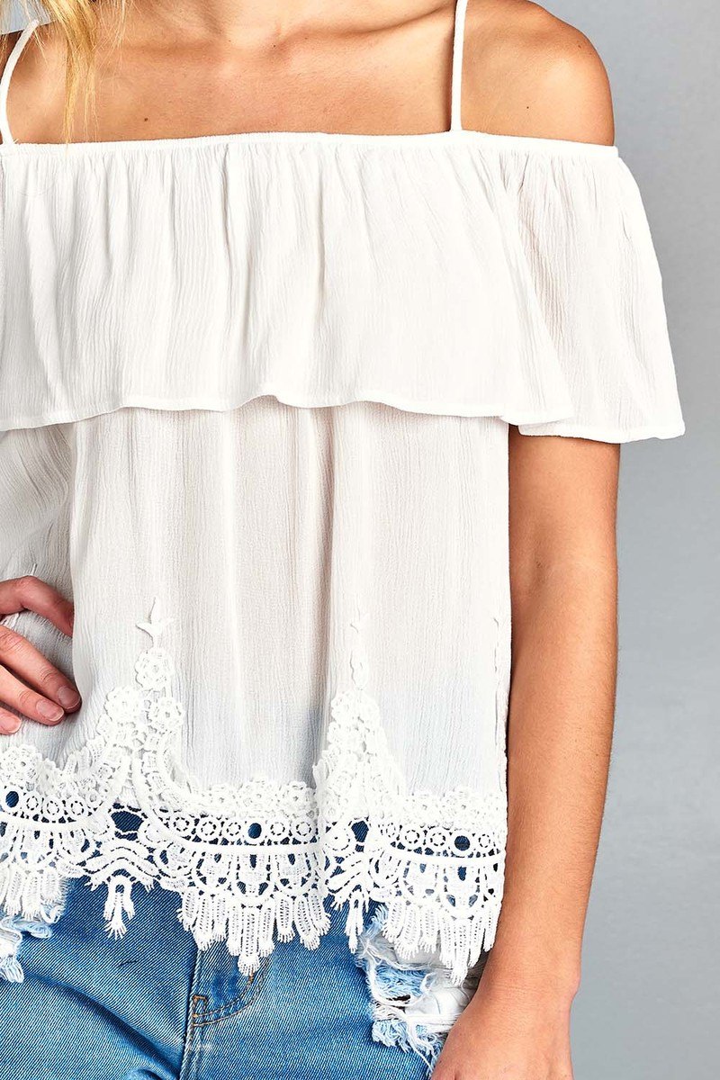 Ladies fashion flounce open shoulder w/hem crochet lace crinkle gauze woven top
