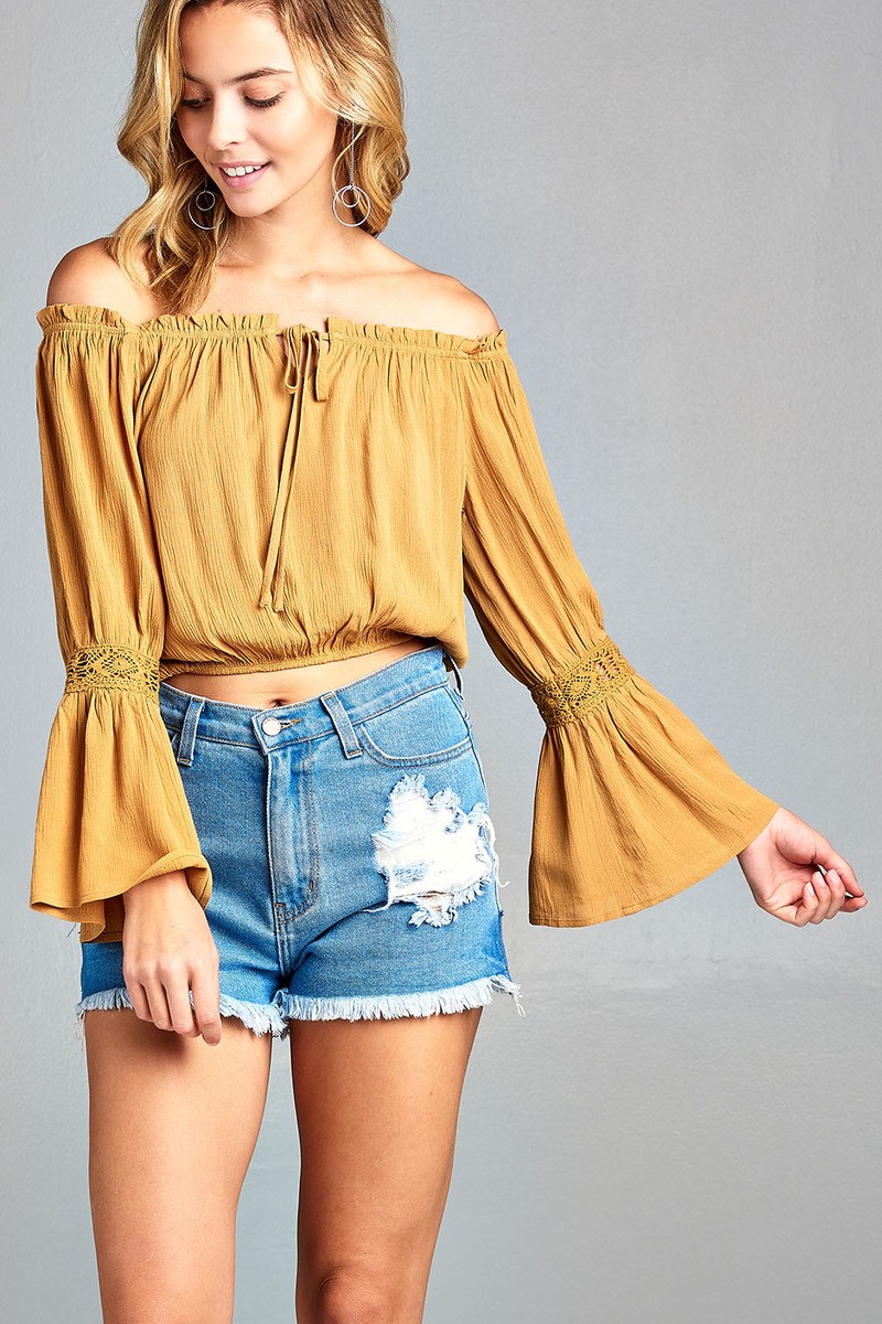 Ladies fashion long sleeve w/lace trim off the shoulder self tie front crinkle gauze woven top