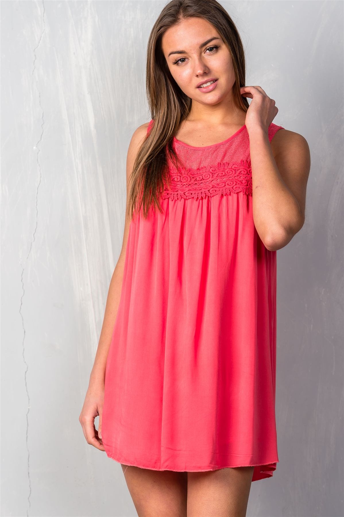 Ladies fashion sleeveless boho crochet-lace yoke shift dress