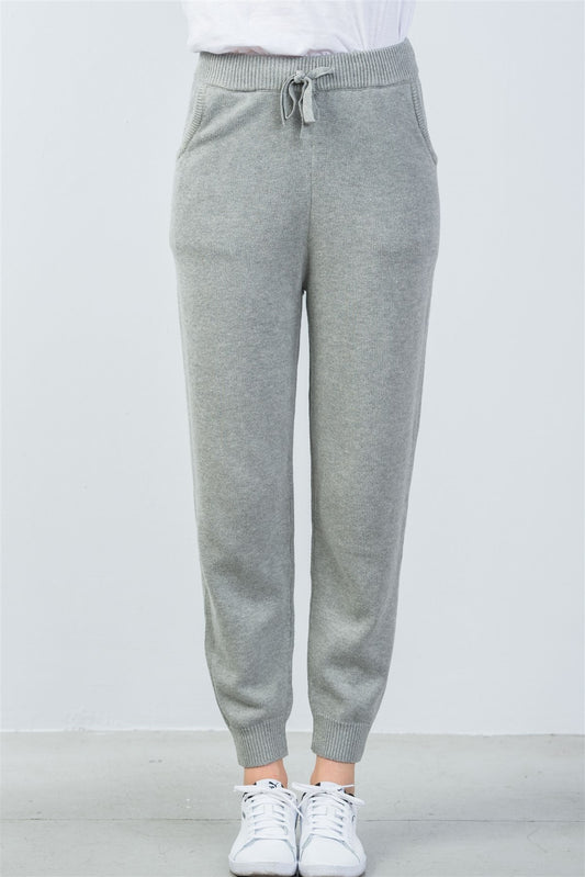Ladies fashion elasticized rib-knit black lounge joggers pants