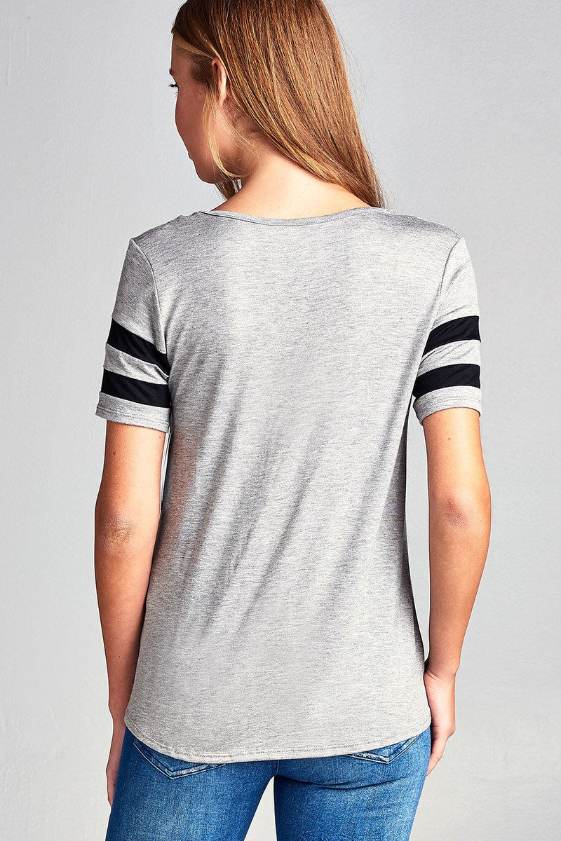 Ladies fashion plus size short sleeve double stripe v-neck w/cross strap rayon spandex top
