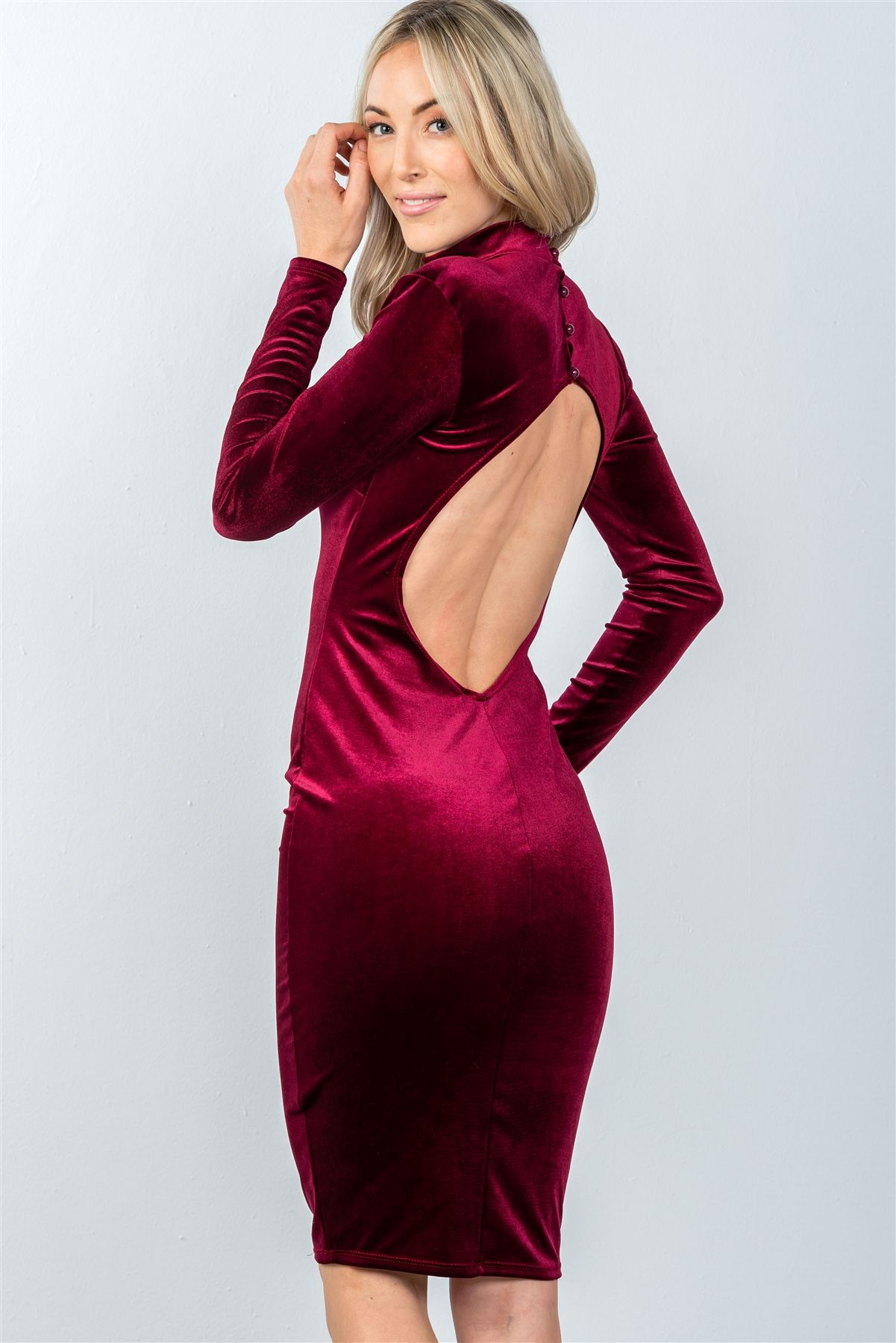 Ladies fashion long sleeve velvet burgundy key hole back midi dress