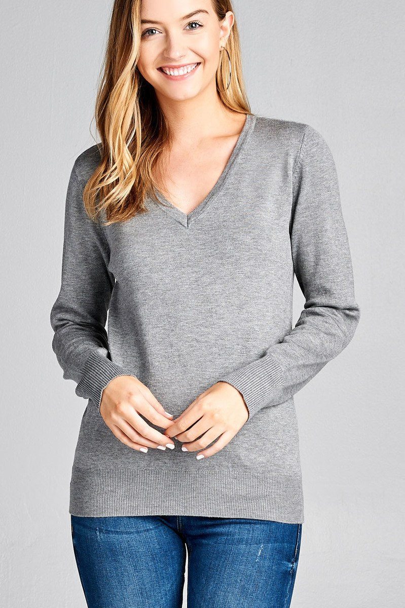 Ladies fashion long sleeve v-neck classic sweater