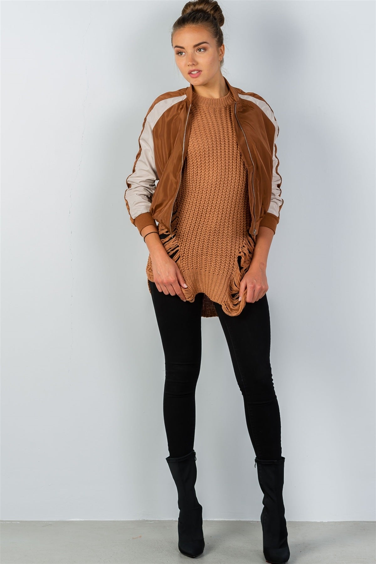 Ladies fashion color block stand collar zipper long sleeve bomber jacket