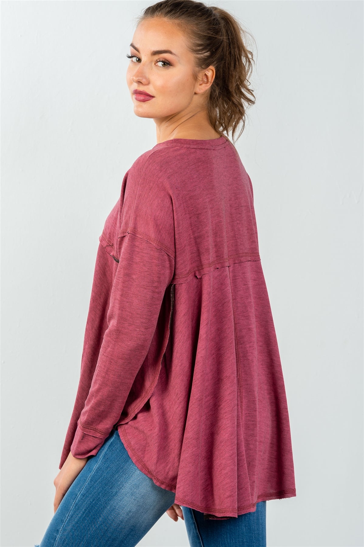 Ladies fashion long sleeve hi-low oversized sweatshirt