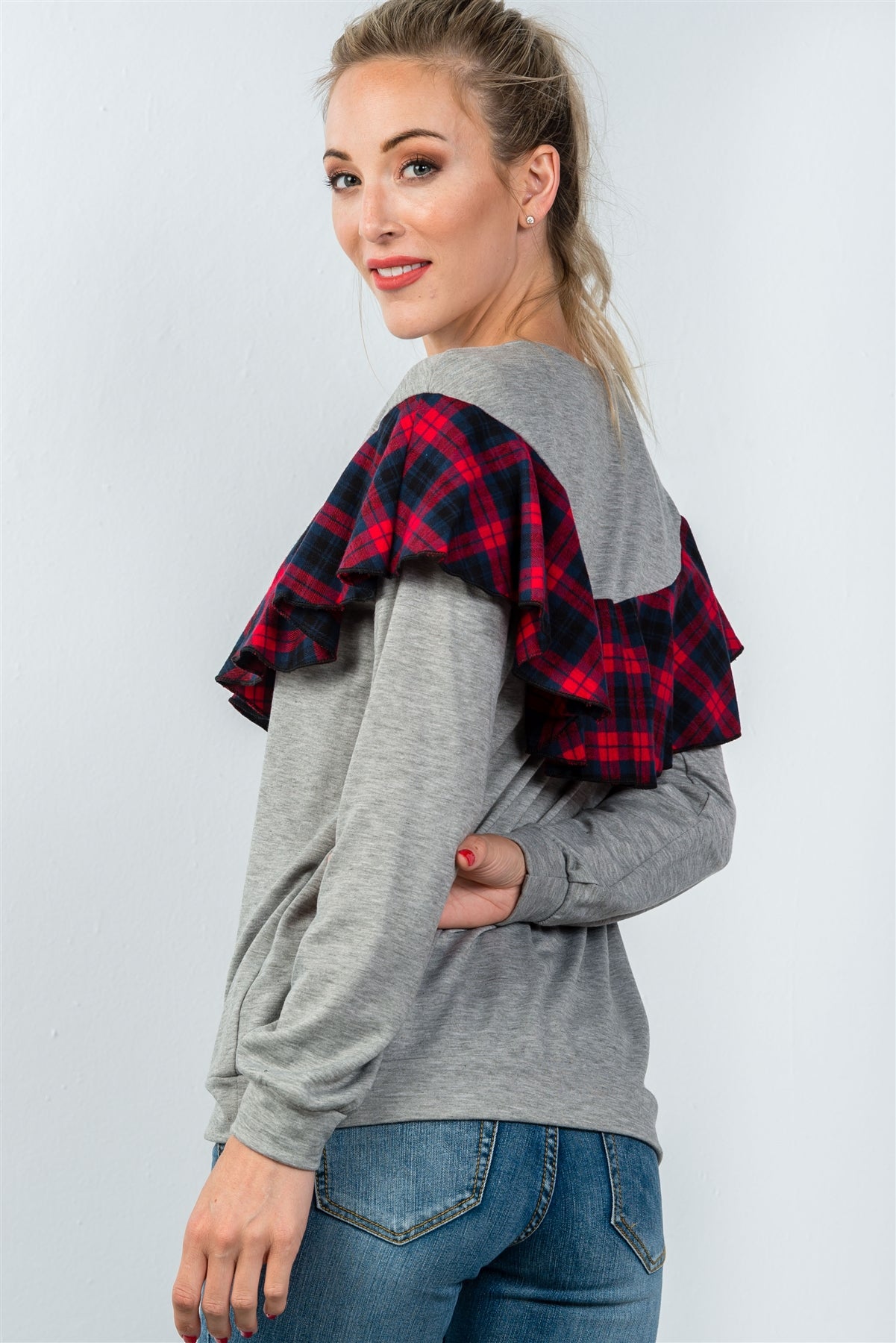 Ladies fashion long sleeve plaid ruffle pullover sweatshirt