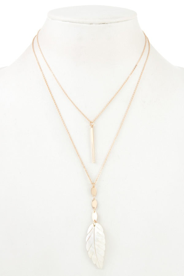 Ladies fashion etched leaf pendant double layered necklace