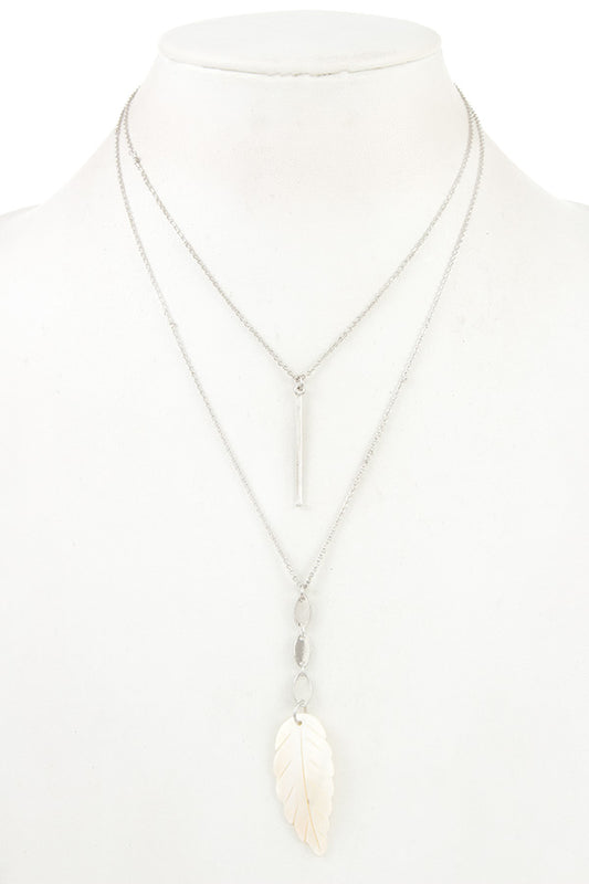 Ladies fashion etched leaf pendant double layered necklace