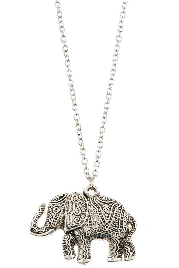 Ladies fashion detailed elephant pendant long necklace