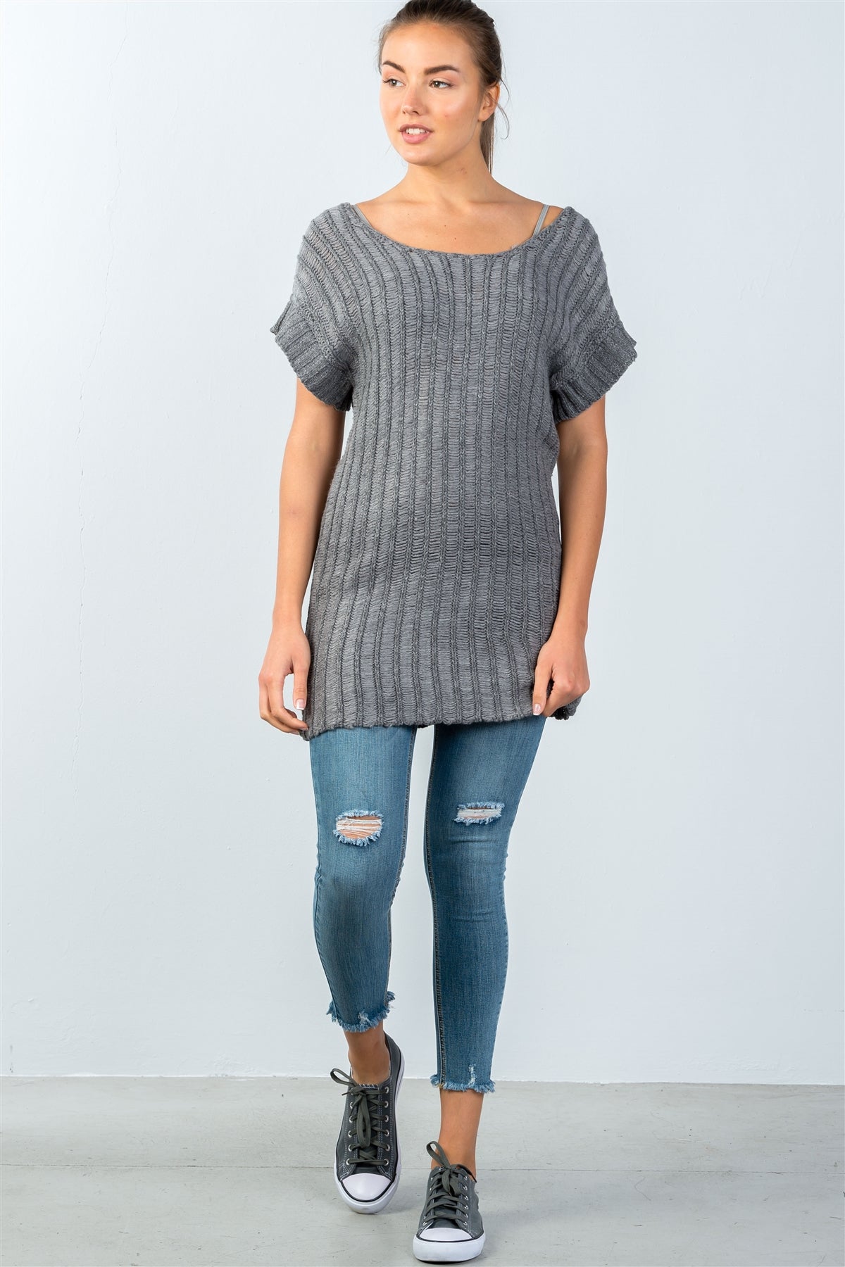 Ladies fashion scoop neckline short-sleeve open knit sweater