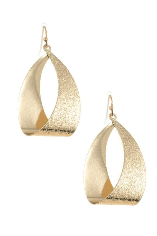 Loop texture drop earring