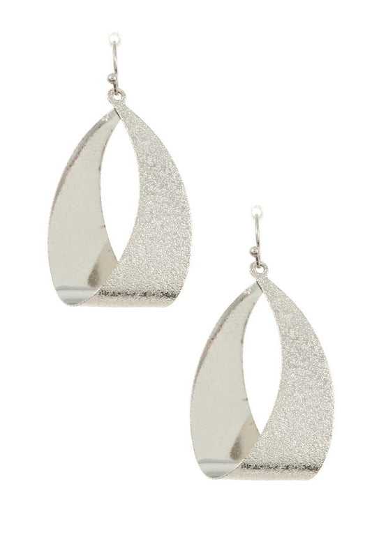 Loop texture drop earring