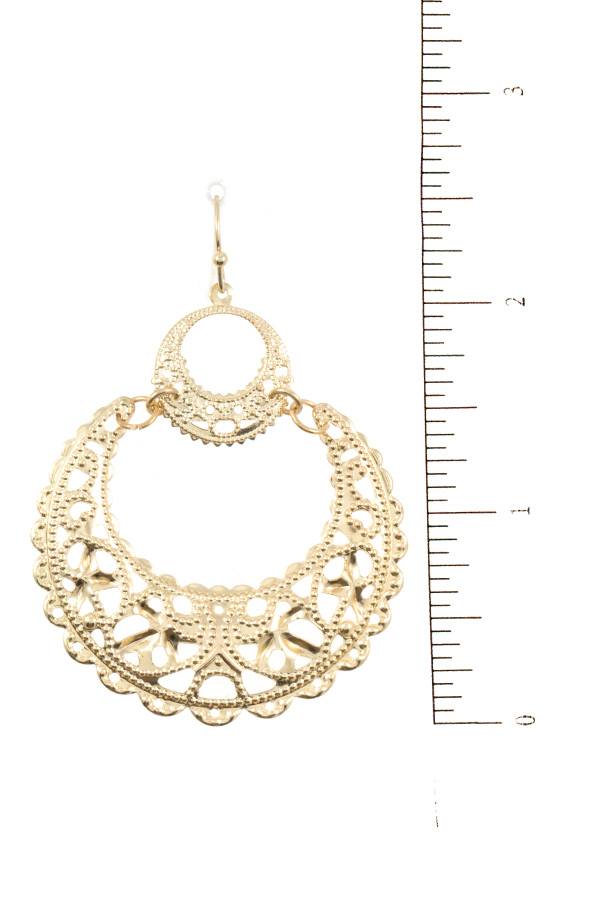 Lightweight round filigree dangle earring