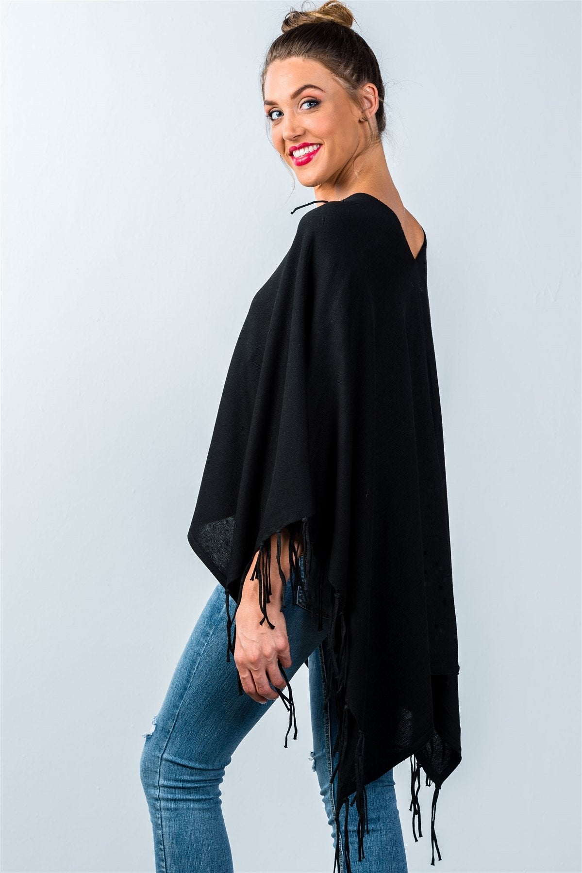 Ladies fashion lace-up front and fringed hem poncho