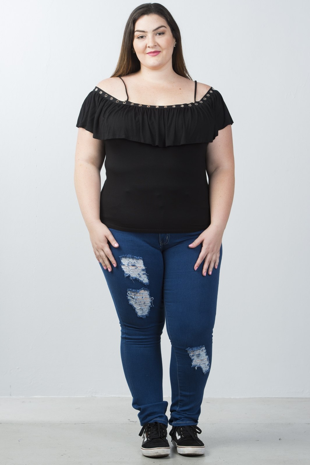 Ladies fashion plus size grommet-detail trim cold shoulder top