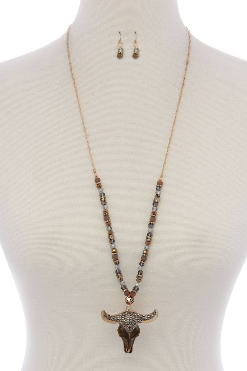 Cattle skull rhinestone pendant beaded necklace