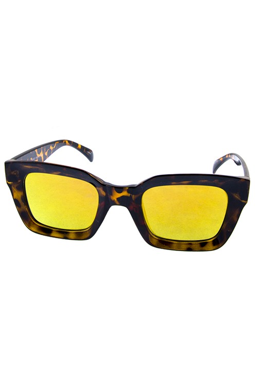 Womens square shaped plastic modern fashion sunglasses