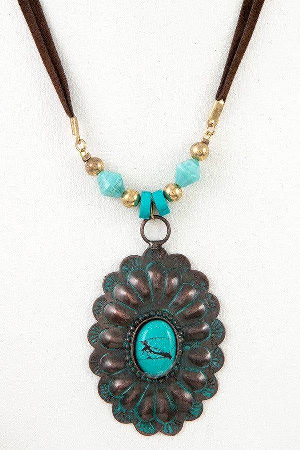 Oval floral etched pendant cord necklace set