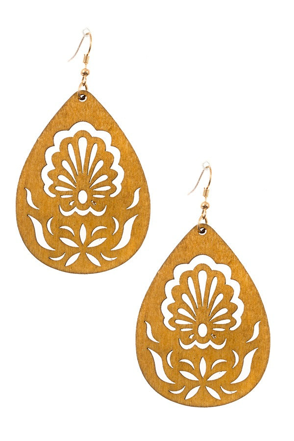Cut out detailed wood teardrop earring