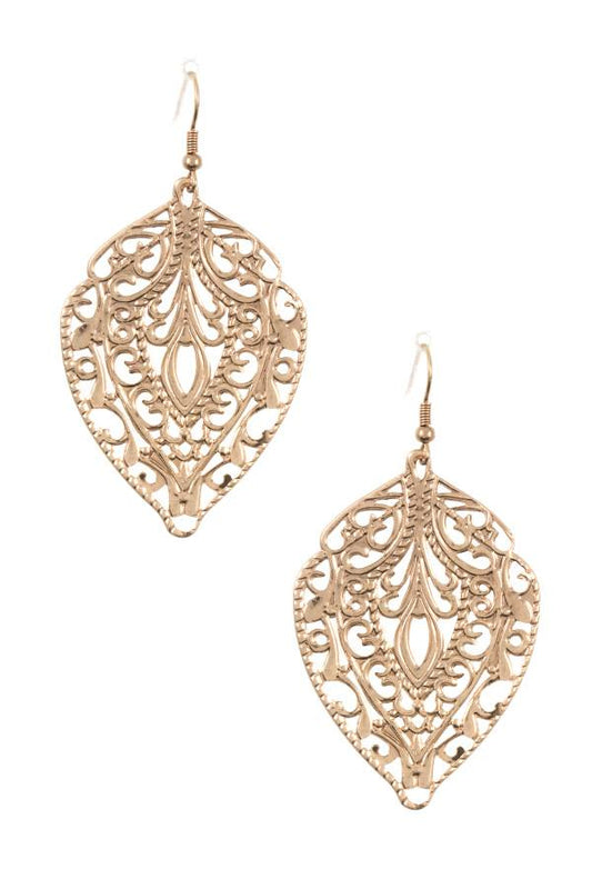 Filigree cut out dangle earring