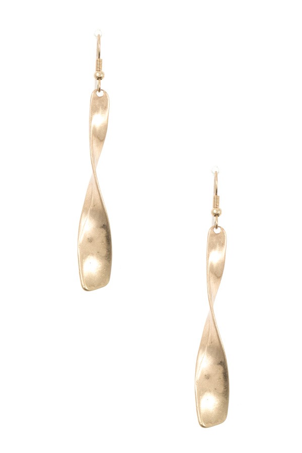 Drop twisted dangle earring