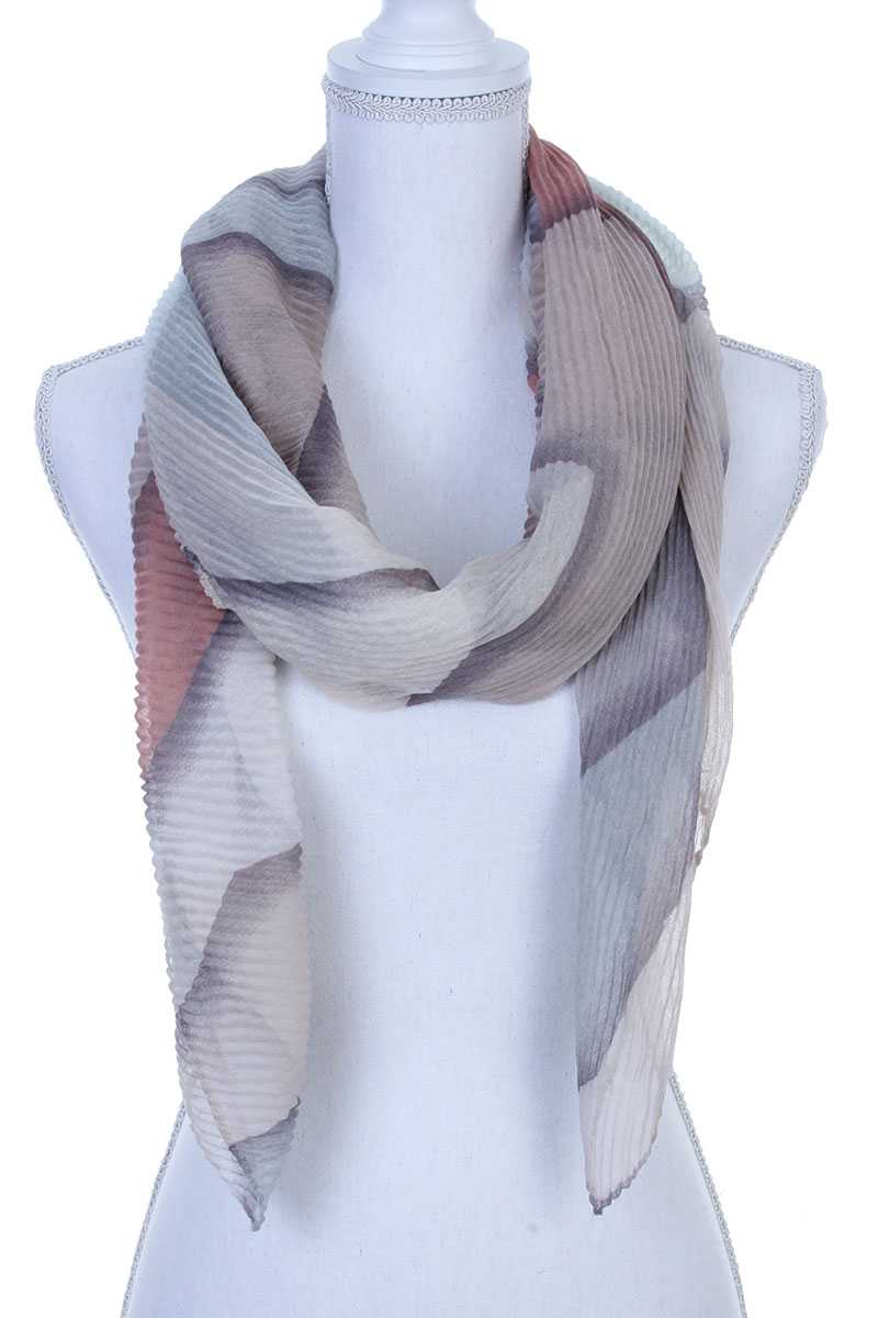 Textured oblong scarf