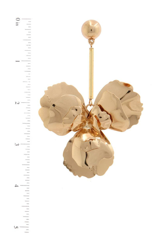 Floral metal post drop earring