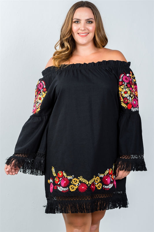Ladies fashion plus size frayed embroidered floral dress