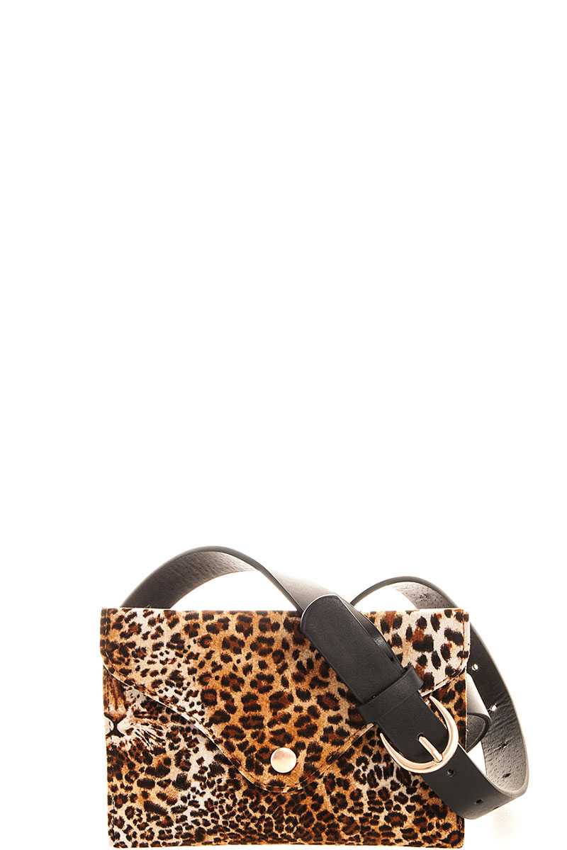 Stylish belt with leopard purse