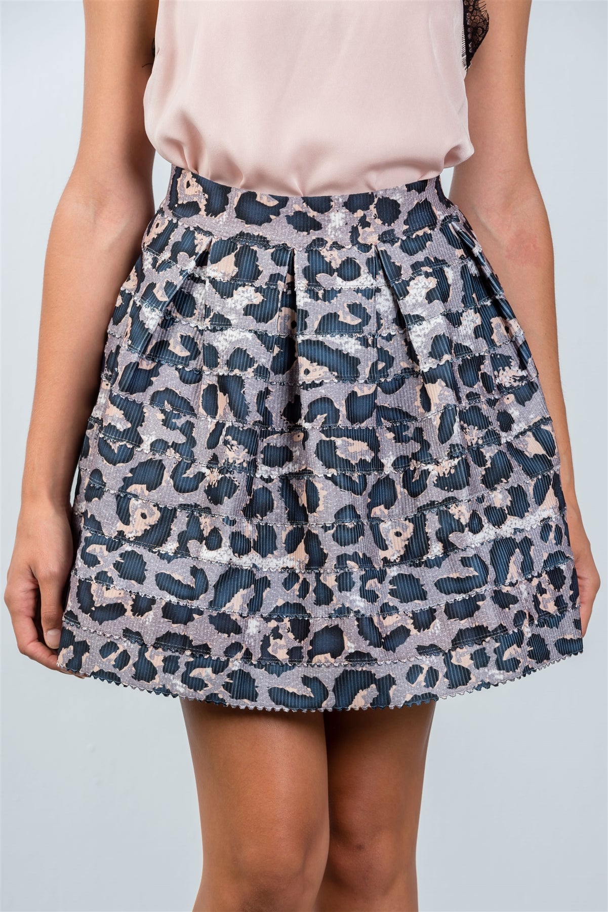 Ladies fashion grey animal print mini skirt