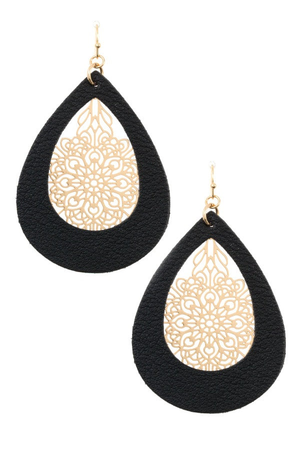 Teardrop filigree center dangle earring