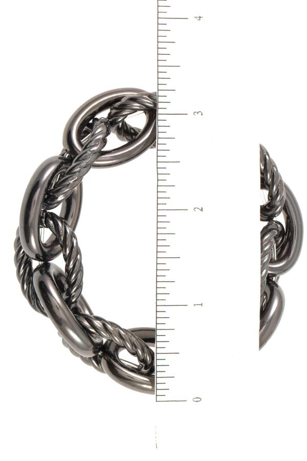 Mix chain like textured bracelet