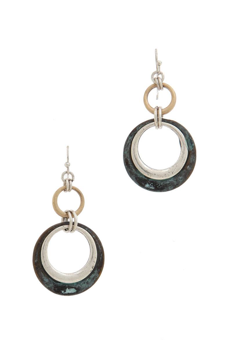 Circle linked drop earring