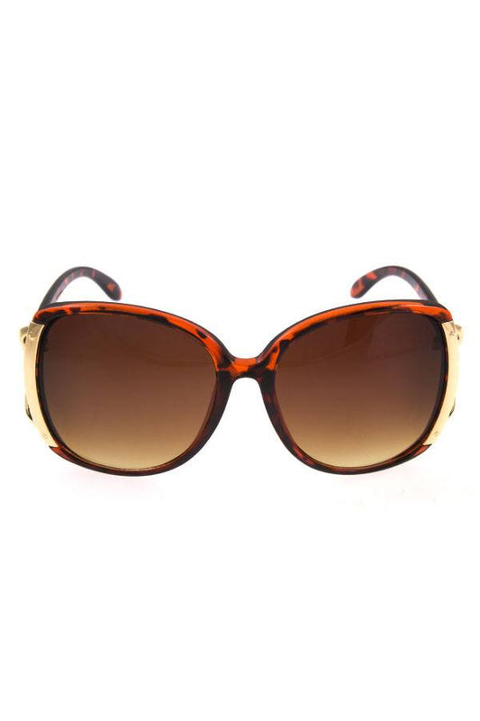Oversize metal accent fashion sunglasses