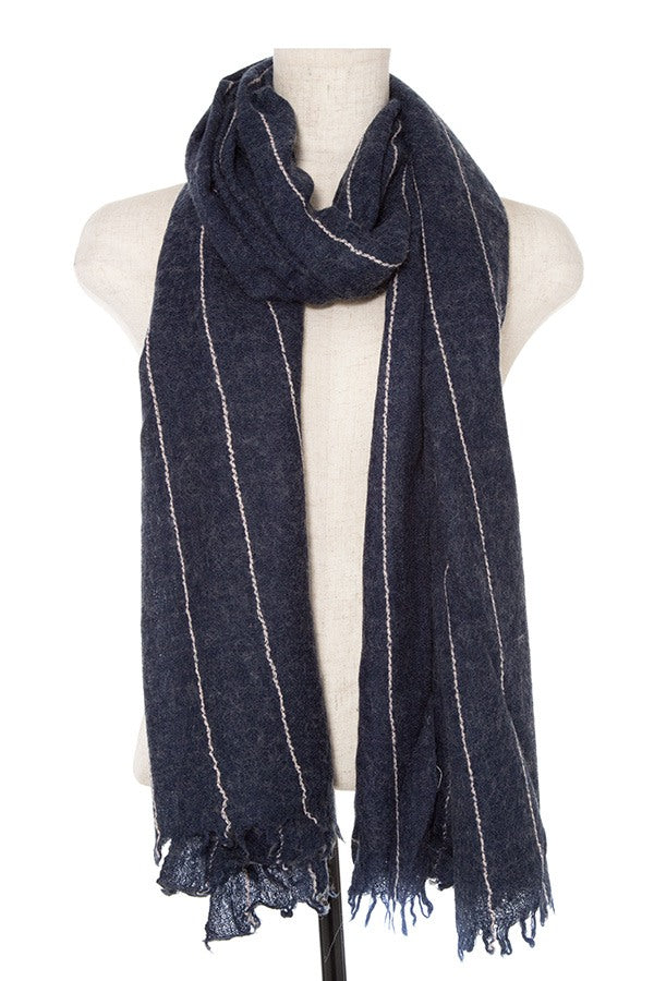 Oblong scarf line pattern fringe trim