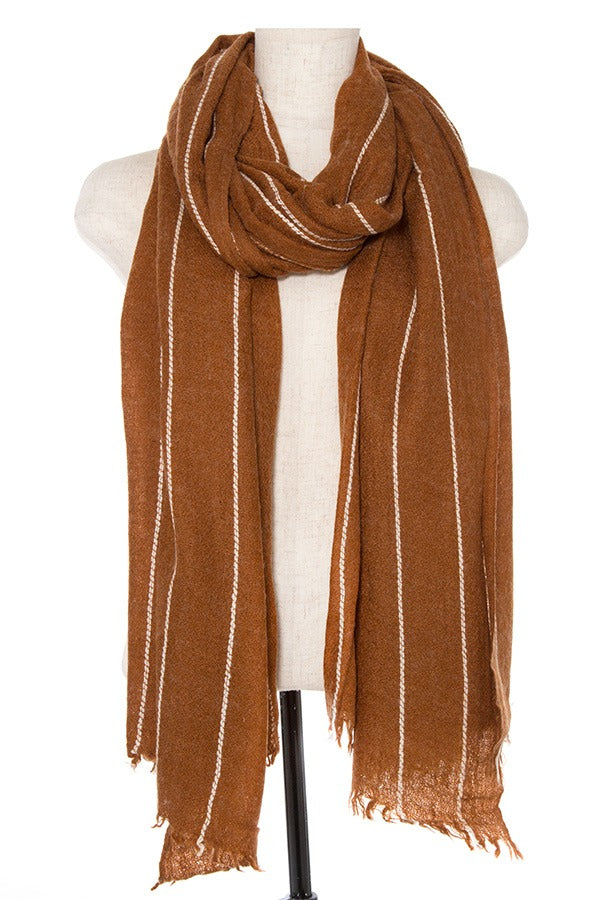 Oblong scarf line pattern fringe trim