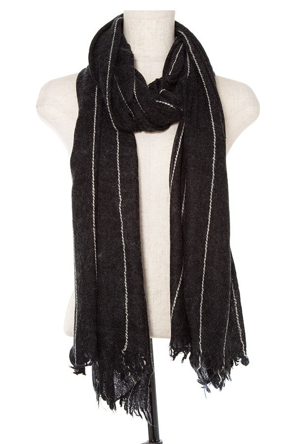 Oblong scarf line pattern fringe trim