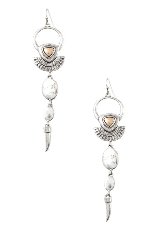 Link metal ornate dangle earring