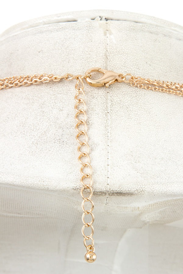 Multi chain arrow pendant necklace set