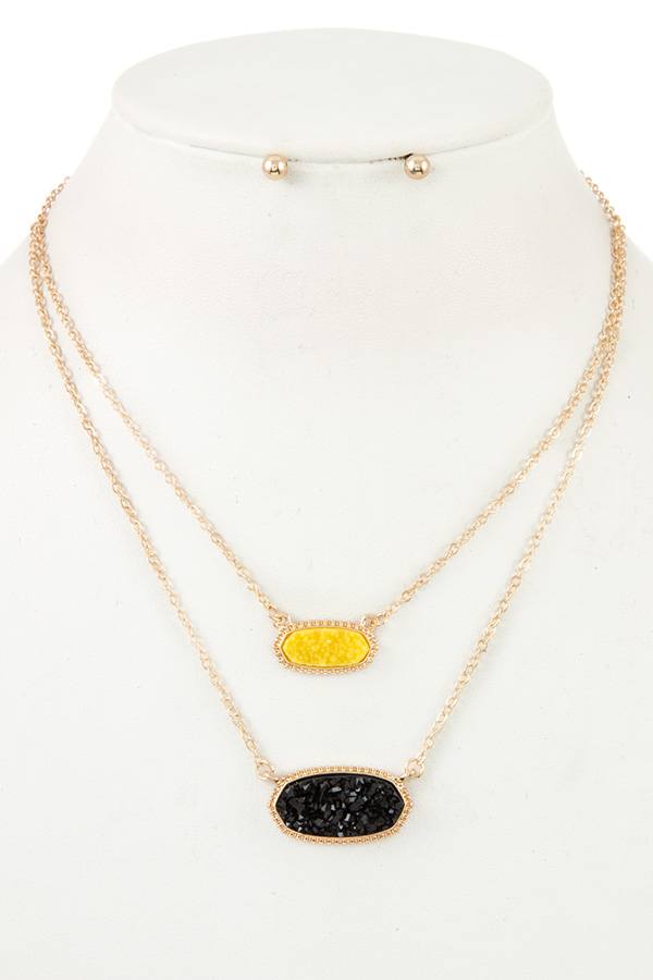 Double row cracked stone pendant necklace set