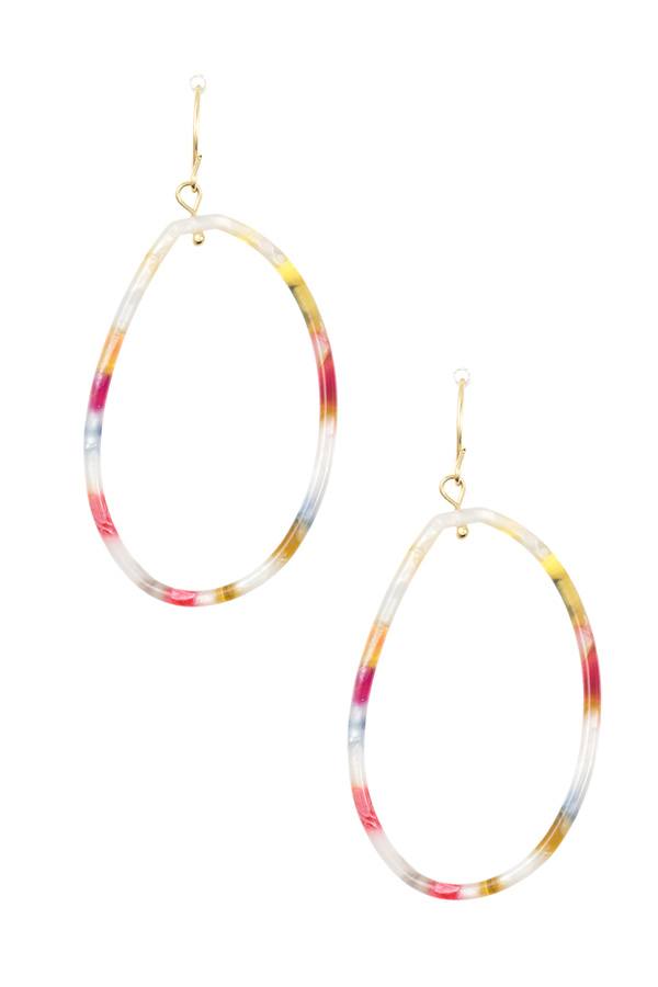 Wavy oval resin cut out dangle earring
