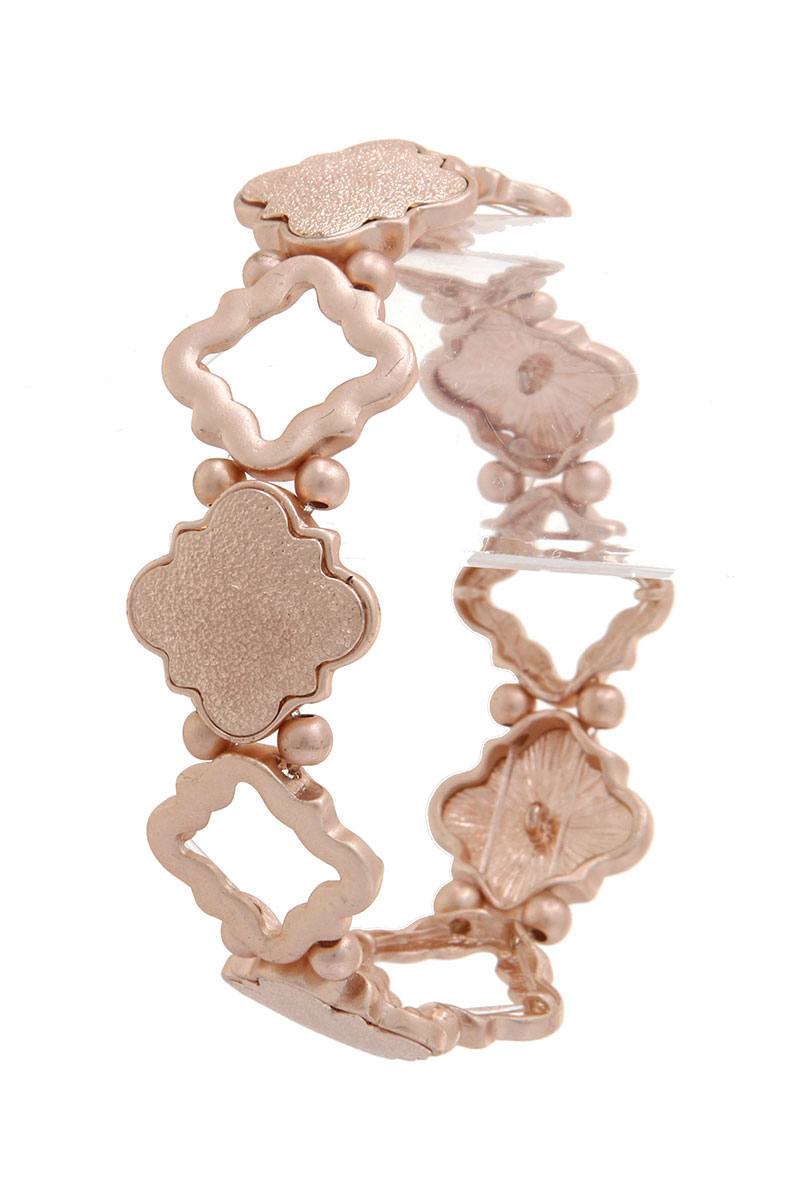 Quatrefoil shape stretch bracelet
