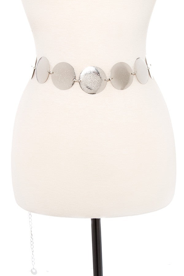 Textured disk metal link belt