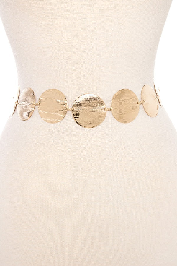 Waved etched disk metal link belt