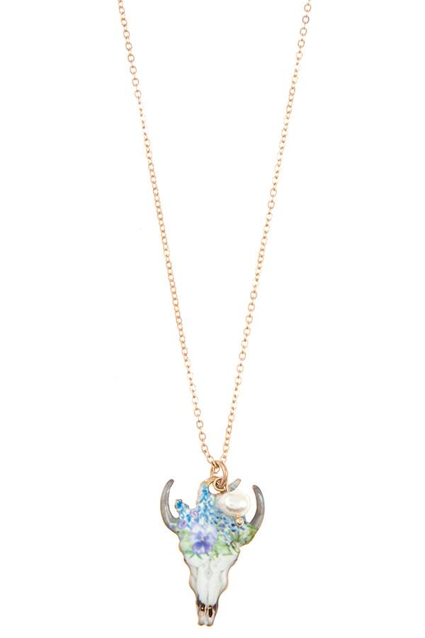 Etched bull pendant necklace set