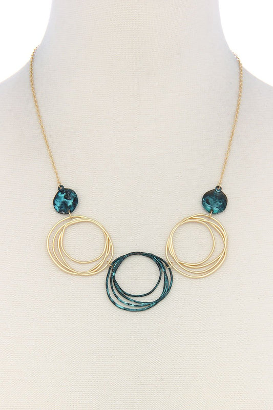 Multi pattern modern necklace
